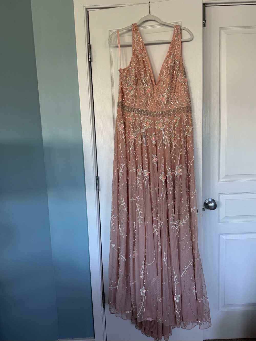 Mac Duggal Blush Pink Embellished V-Neck Maxi Dress A5215 - Picture 5 of 5